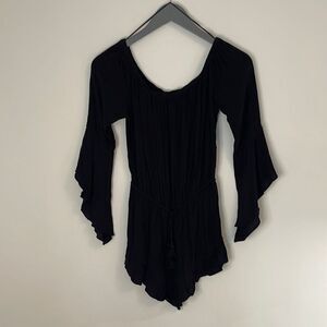 Cotton Candy LA Women's‎ Bell Long Sleeve Romper Off Shoulder Black Size Small
